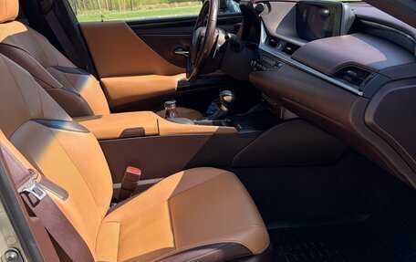 Lexus ES VII, 2019 год, 3 599 000 рублей, 26 фотография