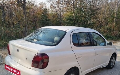 Toyota Platz, 2000 год, 390 000 рублей, 3 фотография