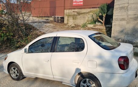 Toyota Platz, 2000 год, 390 000 рублей, 5 фотография