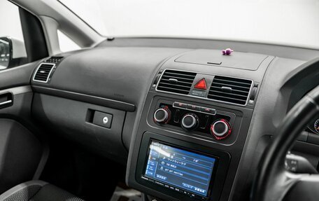 Volkswagen Touran III, 2012 год, 1 000 000 рублей, 10 фотография