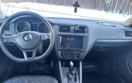Volkswagen Jetta VI, 2015 год, 910 000 рублей, 18 фотография