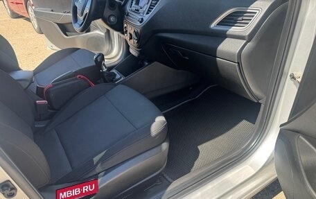 Hyundai Solaris II рестайлинг, 2021 год, 1 399 999 рублей, 10 фотография