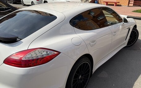 Porsche Panamera II рестайлинг, 2012 год, 2 700 000 рублей, 3 фотография