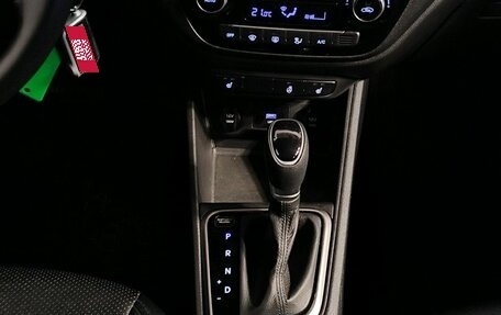 Hyundai Solaris II рестайлинг, 2021 год, 1 829 000 рублей, 10 фотография