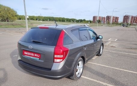 KIA cee'd I рестайлинг, 2012 год, 910 000 рублей, 3 фотография