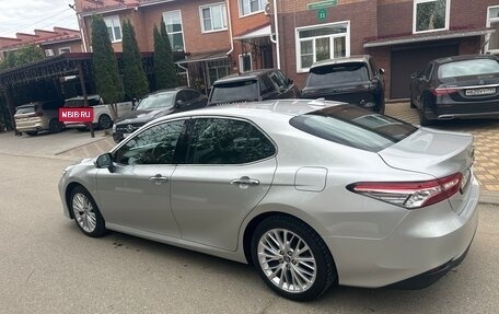 Toyota Camry, 2018 год, 2 880 000 рублей, 3 фотография