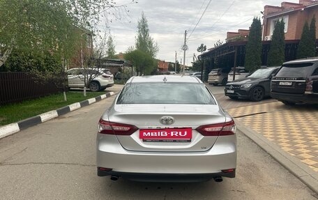 Toyota Camry, 2018 год, 2 880 000 рублей, 4 фотография