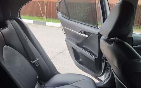 Toyota Camry, 2018 год, 2 880 000 рублей, 11 фотография