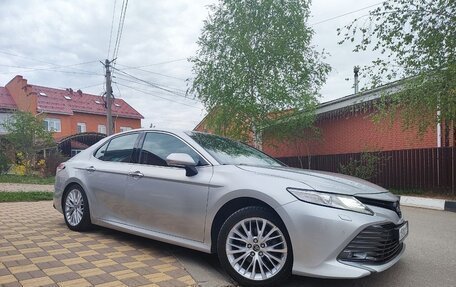 Toyota Camry, 2018 год, 2 880 000 рублей, 7 фотография