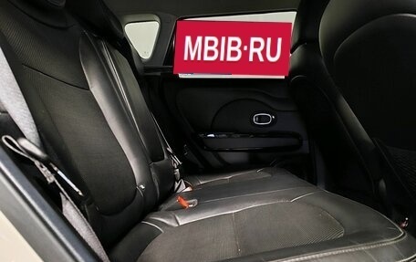 KIA Soul II рестайлинг, 2018 год, 1 789 000 рублей, 13 фотография