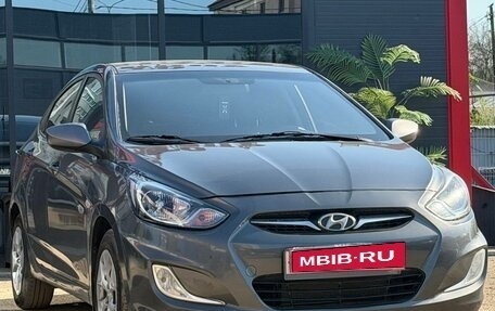 Hyundai Solaris II рестайлинг, 2012 год, 690 000 рублей, 3 фотография