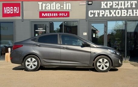 Hyundai Solaris II рестайлинг, 2012 год, 690 000 рублей, 13 фотография