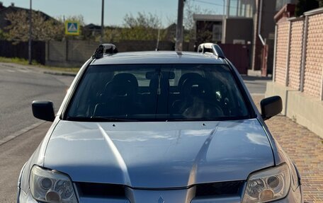 Mitsubishi Outlander III рестайлинг 3, 2004 год, 500 000 рублей, 3 фотография
