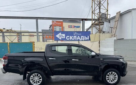 Mitsubishi L200 IV рестайлинг, 2020 год, 1 950 000 рублей, 4 фотография