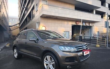 Volkswagen Touareg III, 2012 год, 1 895 000 рублей, 6 фотография