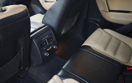 Volkswagen Touareg III, 2012 год, 1 895 000 рублей, 17 фотография