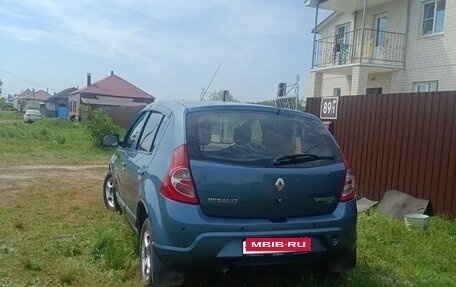 Renault Sandero I, 2012 год, 650 000 рублей, 2 фотография