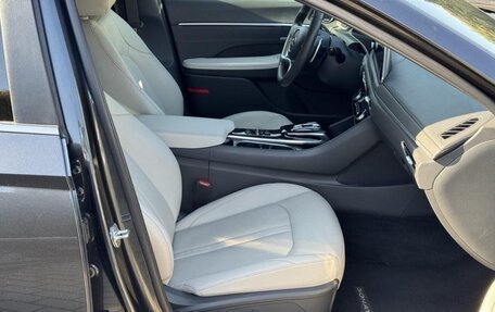Hyundai Sonata VIII, 2022 год, 2 500 000 рублей, 10 фотография