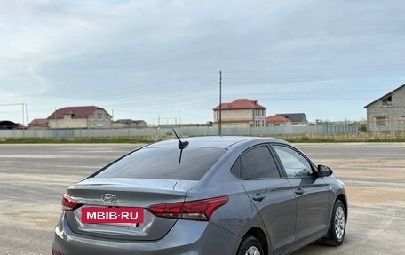 Hyundai Solaris II рестайлинг, 2018 год, 1 040 000 рублей, 6 фотография