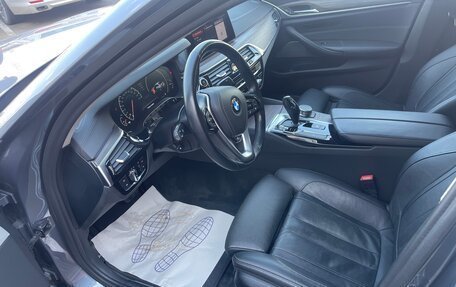 BMW 5 серия, 2018 год, 3 100 000 рублей, 11 фотография