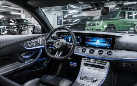 Mercedes-Benz E-Класс, 2020 год, 4 300 000 рублей, 2 фотография