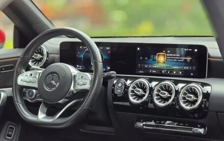 Mercedes-Benz CLA, 2019 год, 2 500 000 рублей, 12 фотография
