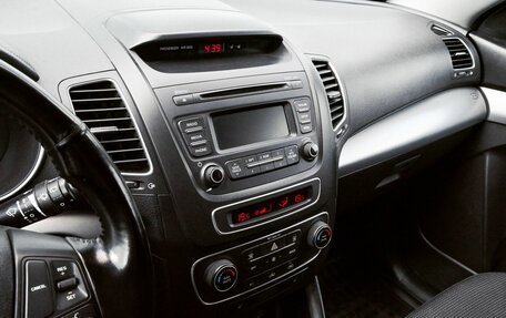 KIA Sorento II рестайлинг, 2013 год, 1 715 000 рублей, 15 фотография