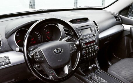 KIA Sorento II рестайлинг, 2013 год, 1 715 000 рублей, 16 фотография