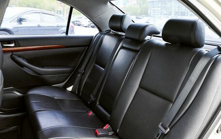 Toyota Avensis III рестайлинг, 2007 год, 850 000 рублей, 17 фотография