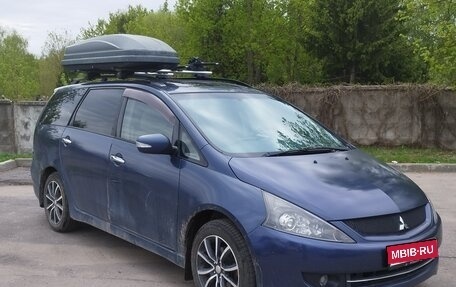 Mitsubishi Grandis, 2005 год, 540 000 рублей, 1 фотография