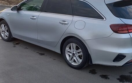 KIA cee'd III, 2019 год, 1 600 000 рублей, 5 фотография