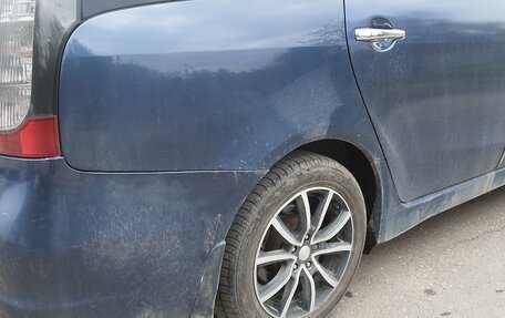 Mitsubishi Grandis, 2005 год, 540 000 рублей, 10 фотография
