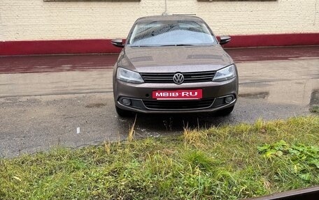 Volkswagen Jetta VI, 2013 год, 780 000 рублей, 4 фотография