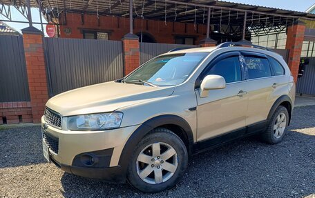 Chevrolet Captiva I, 2010 год, 900 000 рублей, 3 фотография