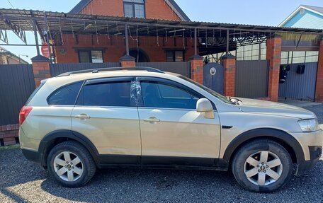 Chevrolet Captiva I, 2010 год, 900 000 рублей, 7 фотография