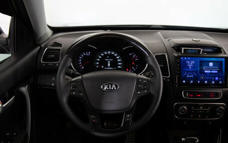 KIA Sorento II рестайлинг, 2017 год, 1 999 000 рублей, 10 фотография
