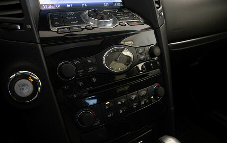 Infiniti QX70, 2014 год, 1 649 000 рублей, 16 фотография