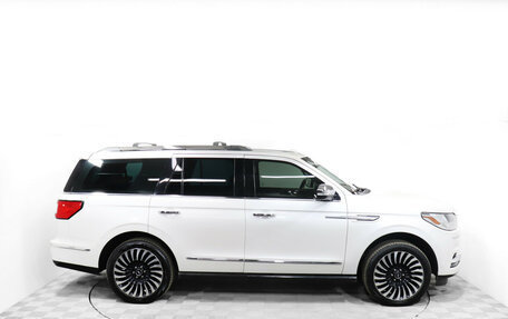 Lincoln Navigator, 2018 год, 5 299 000 рублей, 4 фотография