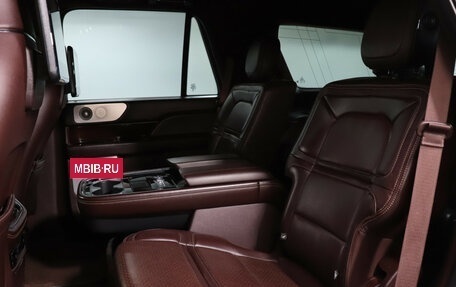 Lincoln Navigator, 2018 год, 5 299 000 рублей, 10 фотография
