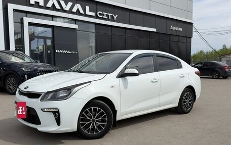 KIA Rio IV, 2019 год, 1 449 000 рублей, 2 фотография