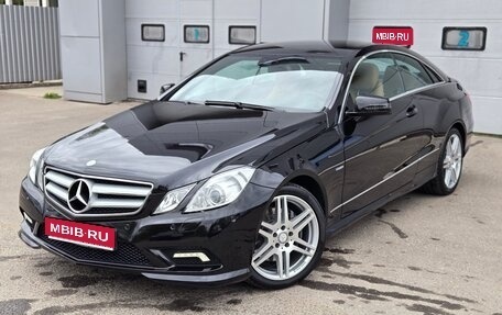 Mercedes-Benz E-Класс, 2010 год, 2 050 000 рублей, 1 фотография