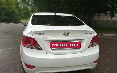 Hyundai Solaris II рестайлинг, 2014 год, 720 000 рублей, 2 фотография