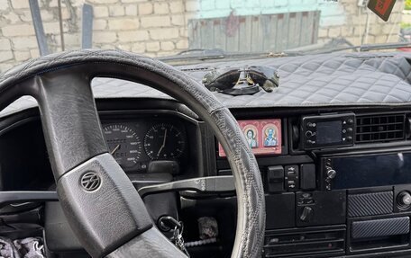 Volkswagen Caravelle T4, 1993 год, 370 000 рублей, 14 фотография