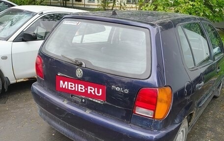 Volkswagen Polo III рестайлинг, 1999 год, 100 000 рублей, 4 фотография