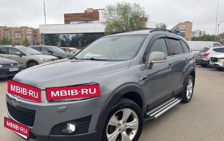 Chevrolet Captiva I, 2012 год, 1 420 000 рублей, 2 фотография