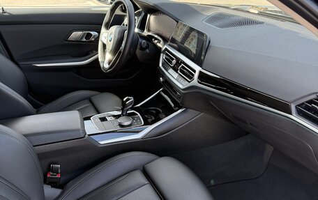 BMW 3 серия, 2022 год, 4 300 000 рублей, 10 фотография