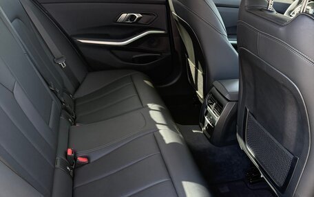 BMW 3 серия, 2022 год, 4 300 000 рублей, 11 фотография