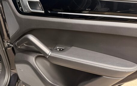 Porsche Cayenne III, 2020 год, 6 700 000 рублей, 18 фотография