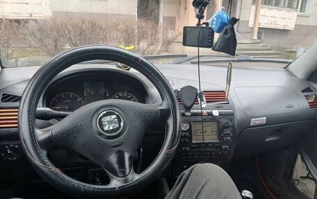 SEAT Cordoba II, 2001 год, 130 000 рублей, 3 фотография
