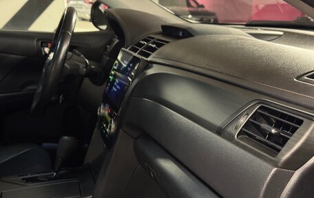 Toyota Camry, 2014 год, 1 900 000 рублей, 9 фотография